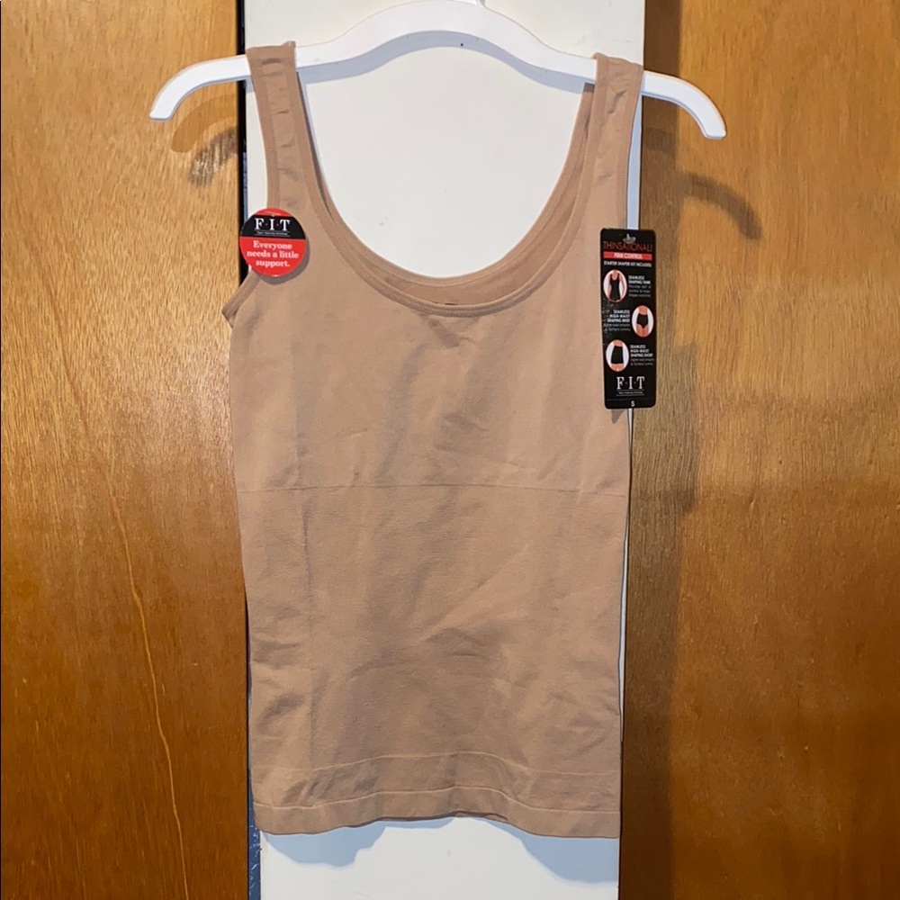🧁 NWT FIT Thinsationsl Firm Control Seamless Shaping Tank